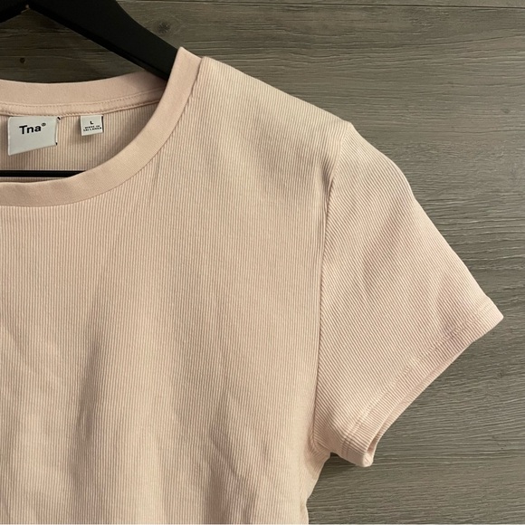 TNA Ribbed Crop Top - Picture 2 of 7